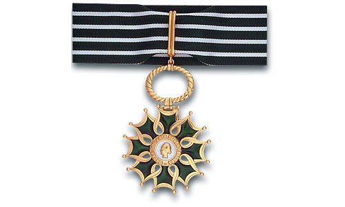 Grado de Comendador de la Orden Francesa de la Legión de Honor