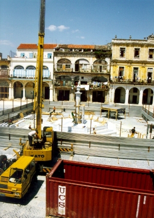 La fuente en proceso de construcción