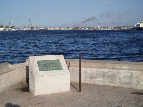 Tarja en La Habana en recuerdo de la gira mundial de Gueorgui Gueorguiev
