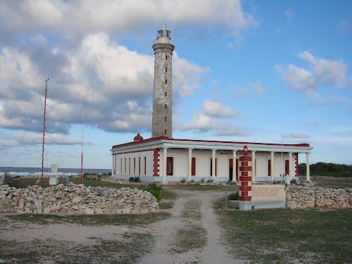 Faro de Cabo Lucrecia (Holguín)