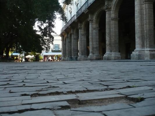 Calle de madera en la Plaza de Armas (Custom)