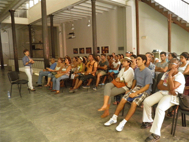 El público en Factoría Habana