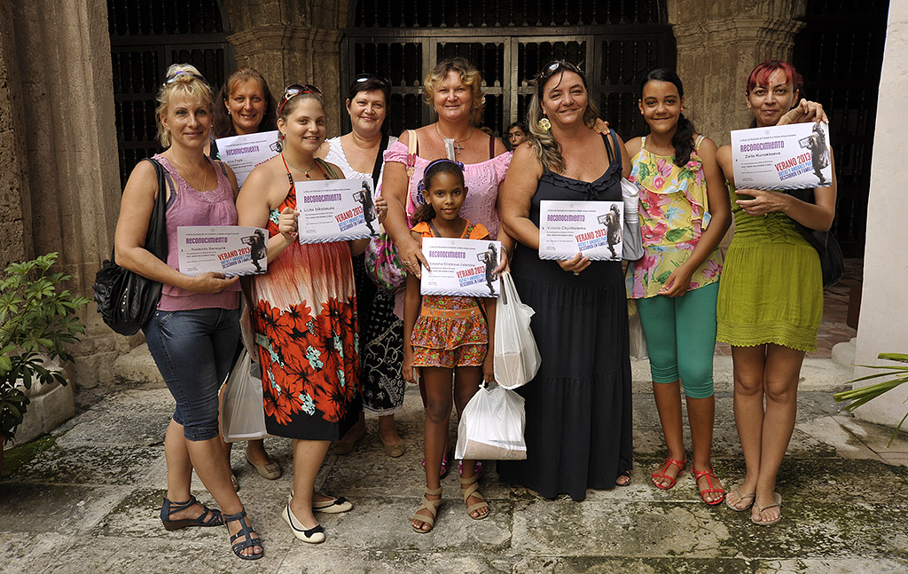 Familias ganadoras de Rutas y Andares 2013 (foto Néstor Martí)