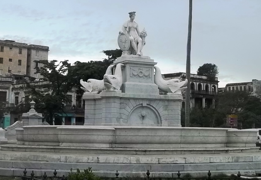 Fuente de la India o de la Noble Habana