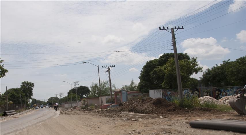 Trabajos en la entrada principal de Bayamo