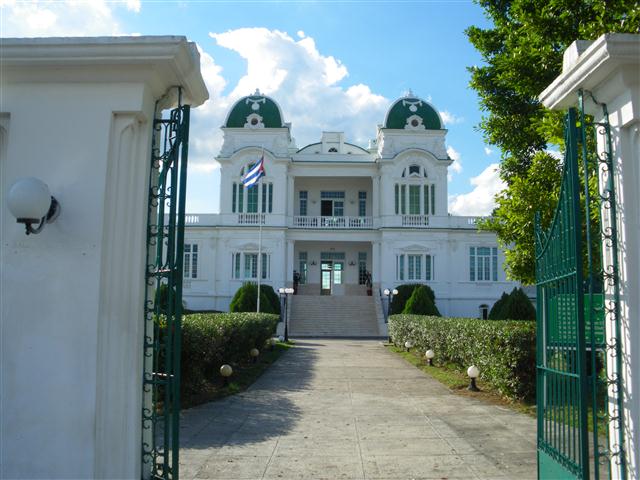 Club náutico (Small)