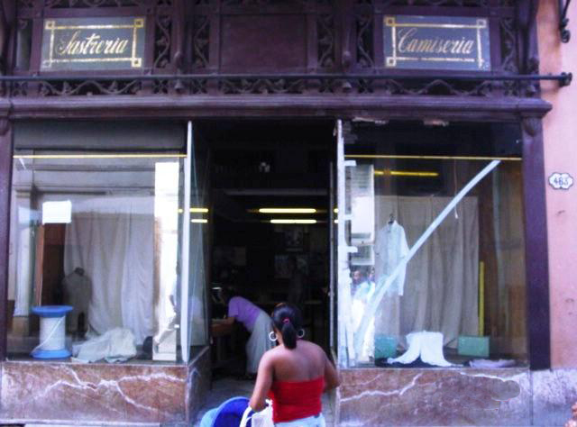 Obispo 463 Sastrería antes