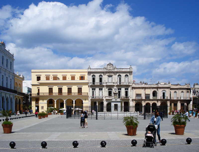cuba-plaza-vieja