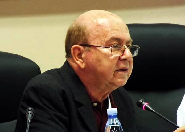 miguel-barnet-8-congreso-uneac-foto-abel-rojas-barallobre