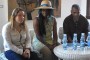 De izquierda a derecha: Cristabel Silerio, Marianela Amoros, directora del Centro de Teatro de La Habana, y Osvaldo Manuel Pérez, Presidente del evento