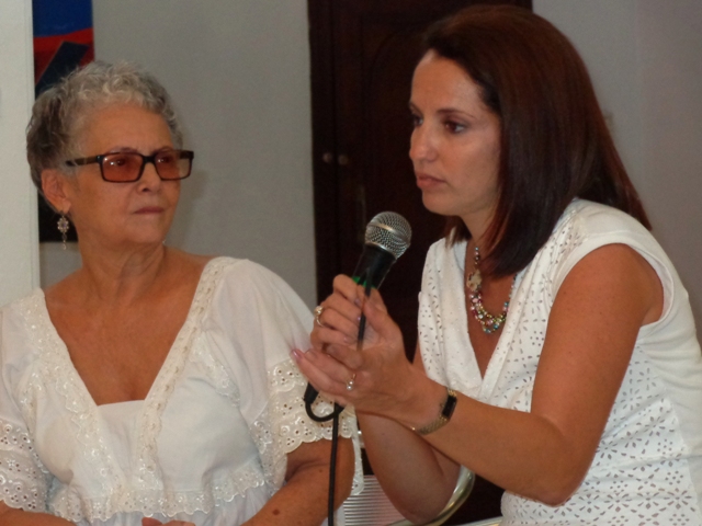 Lisette Vila junto a la realizadora / Foto Susana Méndez
