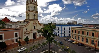 Iglesia La Merced y Plaza de los Trabajadores. Foto:Ismael Francisco/Cubadebate