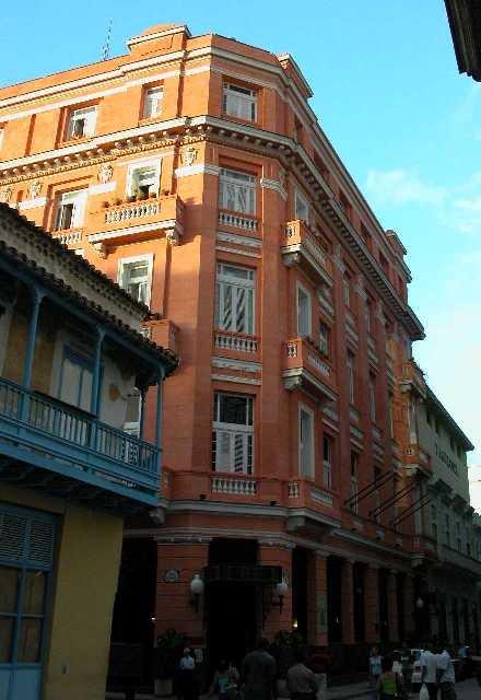 4-Hotel Ambos Mundos, después rest.