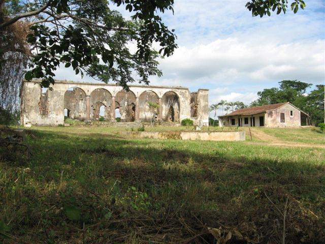 Mansión y casa de Úrsula, (Small)