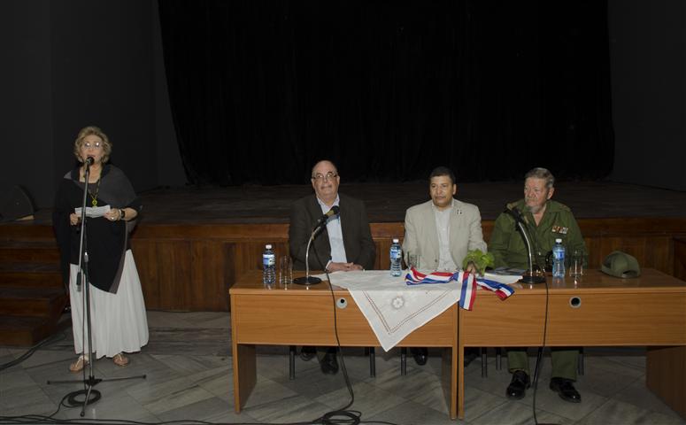 conferncia de Roberto Cassá en el Centro Hipanoamerica de Cultura 3 (Small)