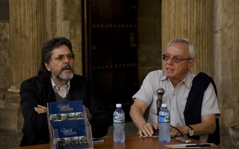 leal y  abel en presentacion (Small)