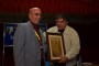 Oscar Zanetti, Premio Nacional de Historia 2014, recibe el galardón de manos de Julián González, Ministro de Cultura