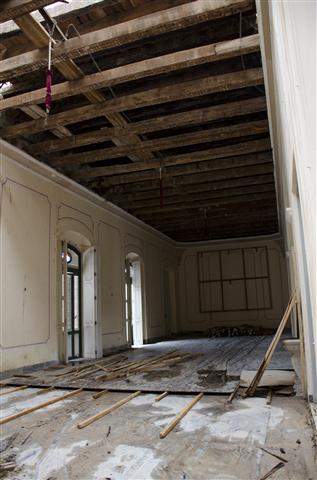 Imágenes del Palacio de los Capitanes Generales durante la lluvia del pasado miércoles 29 de abril
