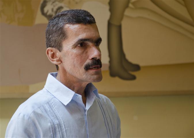 Miguel Hernández, director de la Casa de México / Fotos Alexis Rodríguez- HR