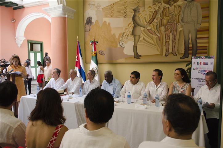 casa mexico presidencia (Small)