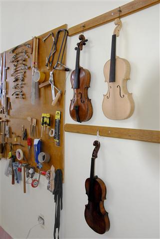 luthier 7 (Small)