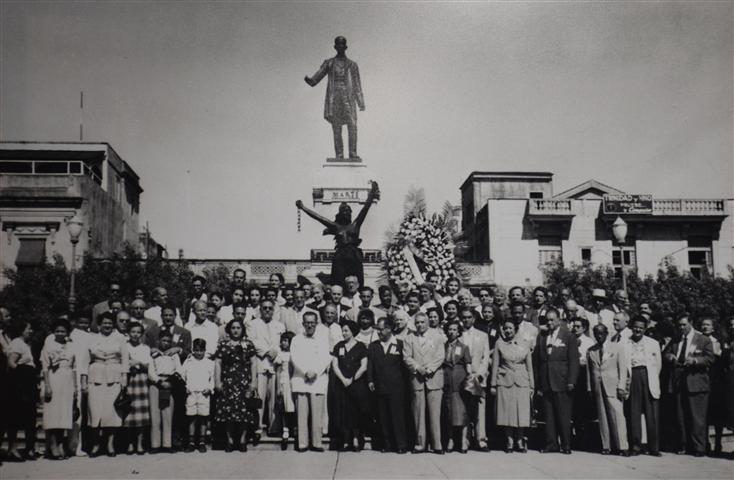 Foto de la muestra “Emilio Roig y los Congresos Nacionales de Historia”