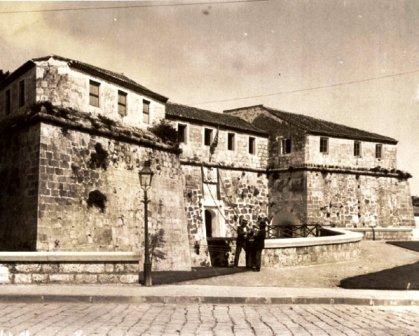 1-Castillo de la Fuerza, antigua, sin reja