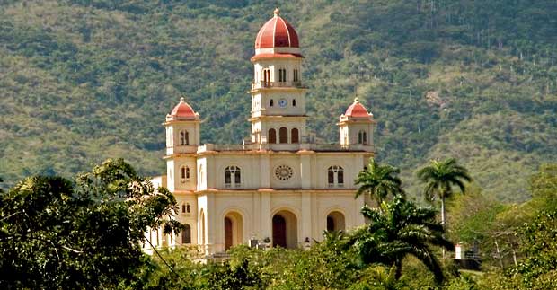 Santuario de La Virgen de la Caridad, en El Cobre (santiago de Cuba)