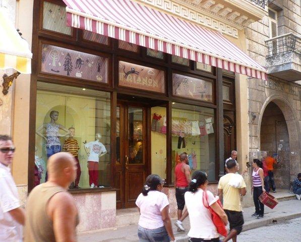 4-Obispo 358-tienda Trianón hoy