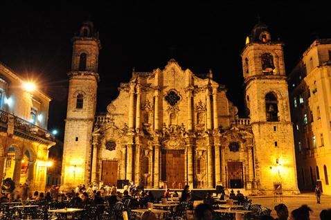 Plaza-de-la-catedral (Custom)