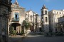 Plaza de la Catedral, donde ocurrirá el concierto que protagonizarán los eminentes pianistas Lang Lang (China) y Chucho Valdés, este vienes 9, a las diez de la noche