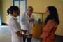 El Excelentísimo Señor Kamran Shafi, embajador de Pakistán en Cuba, conversa con Teresa Hernández, directora de la Casa Museo de Asia. Foto: Jorge A. Laserna