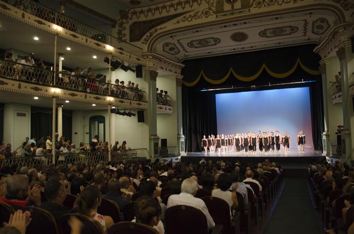 ballet nacional de cuba (Small)