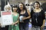 Premio en la categoría de joyería, al Proyecto NAAH (Chile). (Foto tomada de Radio Rebelde)