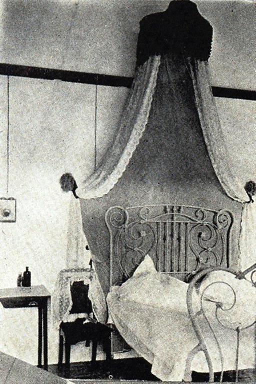 Habitación, 1916