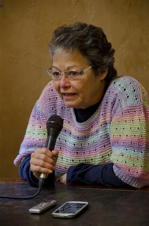 Diana Balboa agasaja a Habana Radio con sus “Re(visitaciones)”