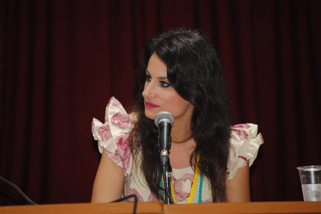 Yolanda Castañeda 