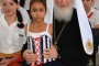 Su Santidad Kirill, Patriarca de Moscú y de Toda Rusia junto a una niña de la escuela de Solidaridad con Panamá, en su visita visita a esa institución docente dedicada a niños con necesidades especiales. Cuba, el 13 de febrero de 2016. Foto: Modesto Gutiérrez Cabo / ACN