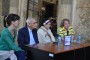 En la mesa Mylena Suárez, directora de Ediciones Boloña, Luis García Peraza, autor del libro, Ana Victoria Fon, editora y Avelino Couceiro, presentador