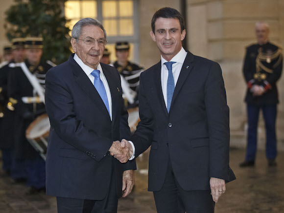 Con el Primer Ministro francés, Manuel Valls (Foto: Michel Euler/ AP)