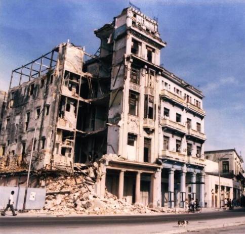 1-Iglesia Ortodoxa Rusa (edifio que ocupaba la parcela)