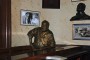 14-cuba-old-havana-vieja-el-floridita-bar-ernest-hemingway-statue