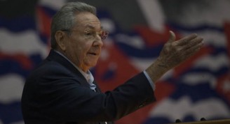 El General de Ejército Raúl Castro Ruz clausura el VII Congreso. Foto: Isnael Francisco/ Cubadebate