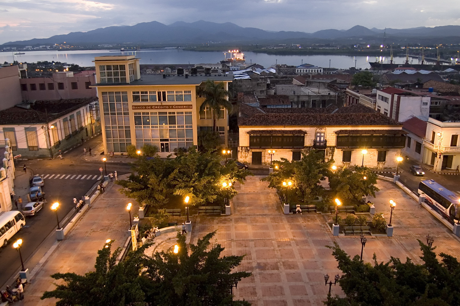 Santiago de Cuba-vista aérea-conservador de la ciudad-rené silveira