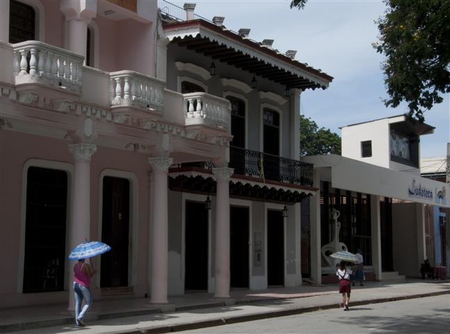Fachada del Museo Provincial y de la Casa Natal de Carlos Manuel de Céspedes