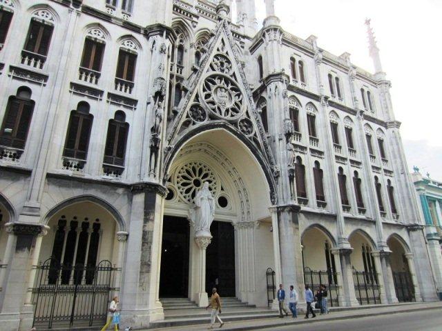 4-Iglesia de Reina