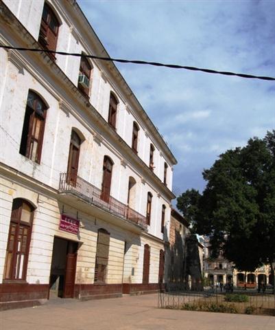 la es cuela antes de reanimaación de la plaza