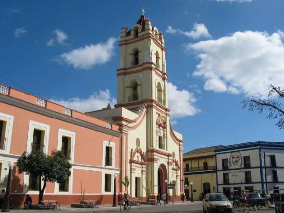 centro-histórico-de-Camagüey-1-580x435