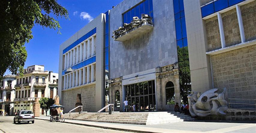 2.2-Museo-de-bellas-Artes-Yadira-Montero-(2)-copia (Small)