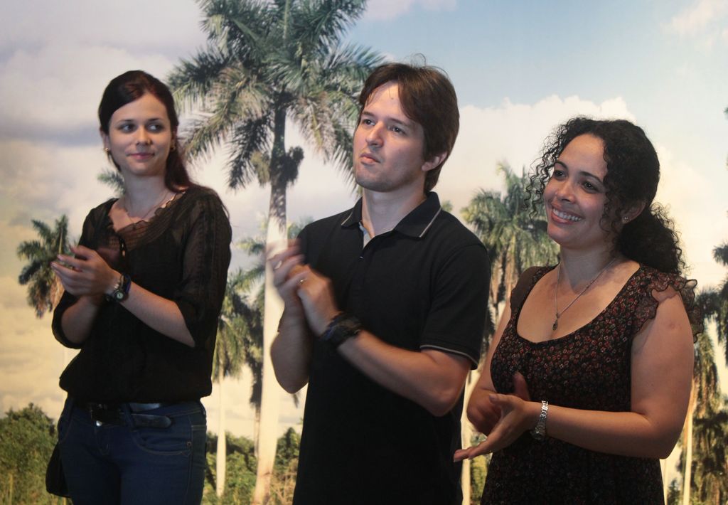 De derecha a izquierda Maidolys Iglesias Pérez, Presidenta, Álvaro Verdes Tribóns, Vicepresidente y Annia Hernández Secretaria Ejecutiva [1024x768]